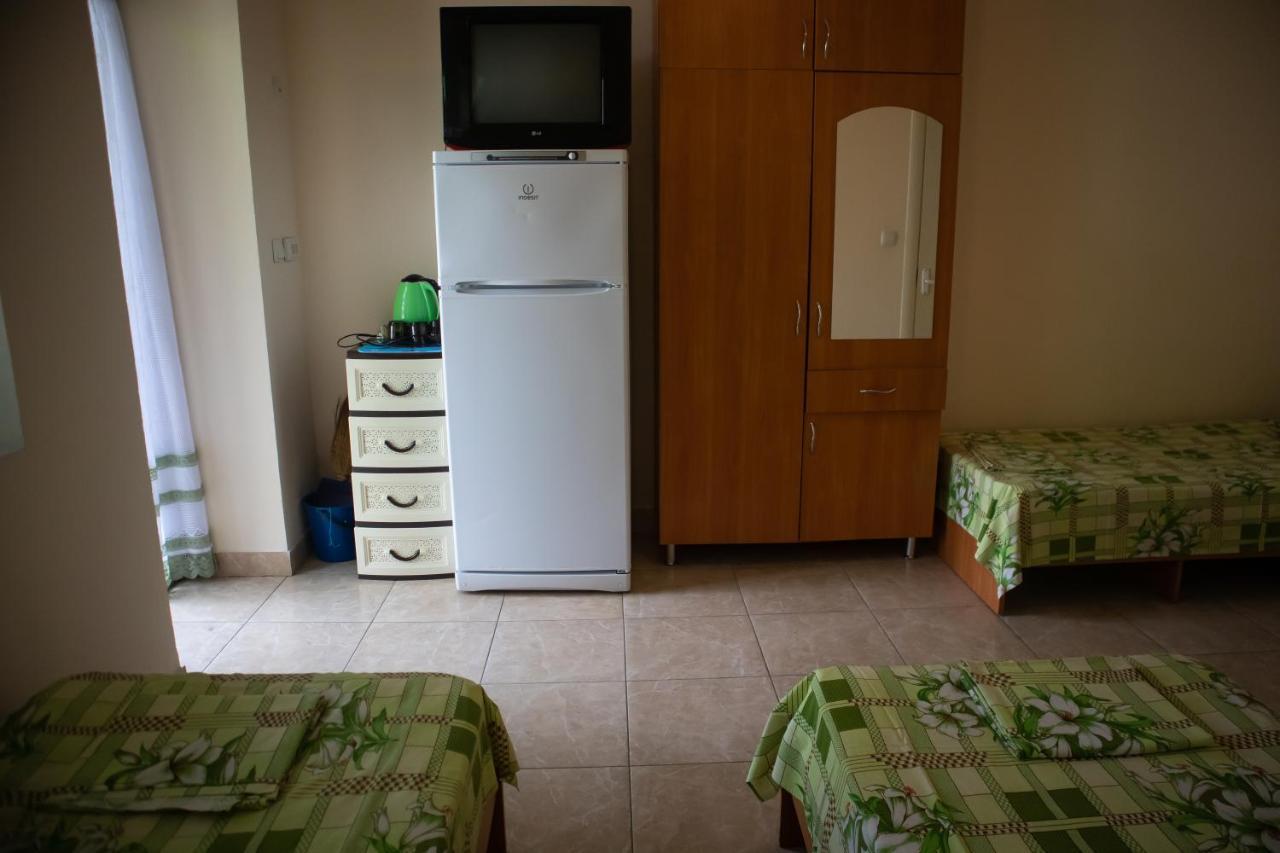 База Відпочинку "Сонячна" Primorszke Kültér fotó